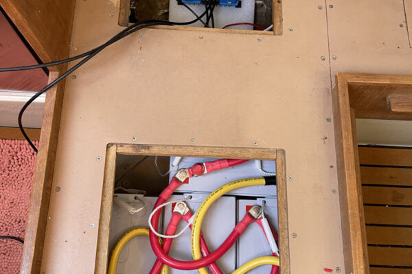 Victron MPPT 100/50 connected but not yet mounted